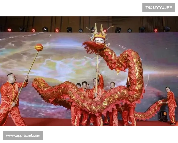 欧冠赛场响起《恭喜发财》，春节氛围点亮欧洲足球顶级舞台